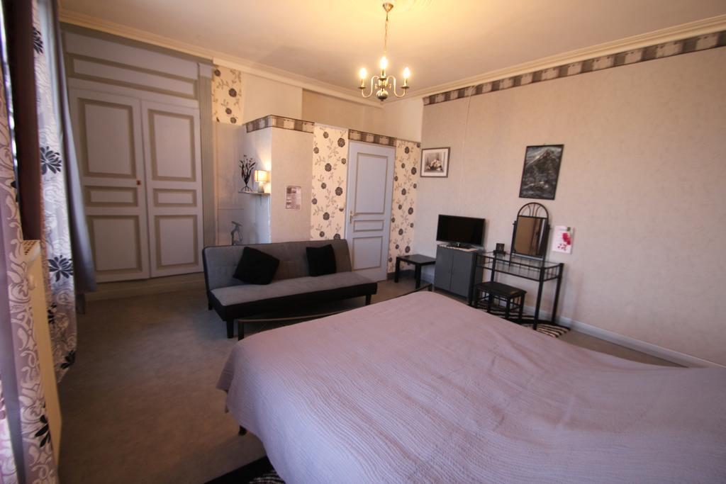 Vaudelnay Domaine Des Roses Bed & Breakfast 部屋 写真