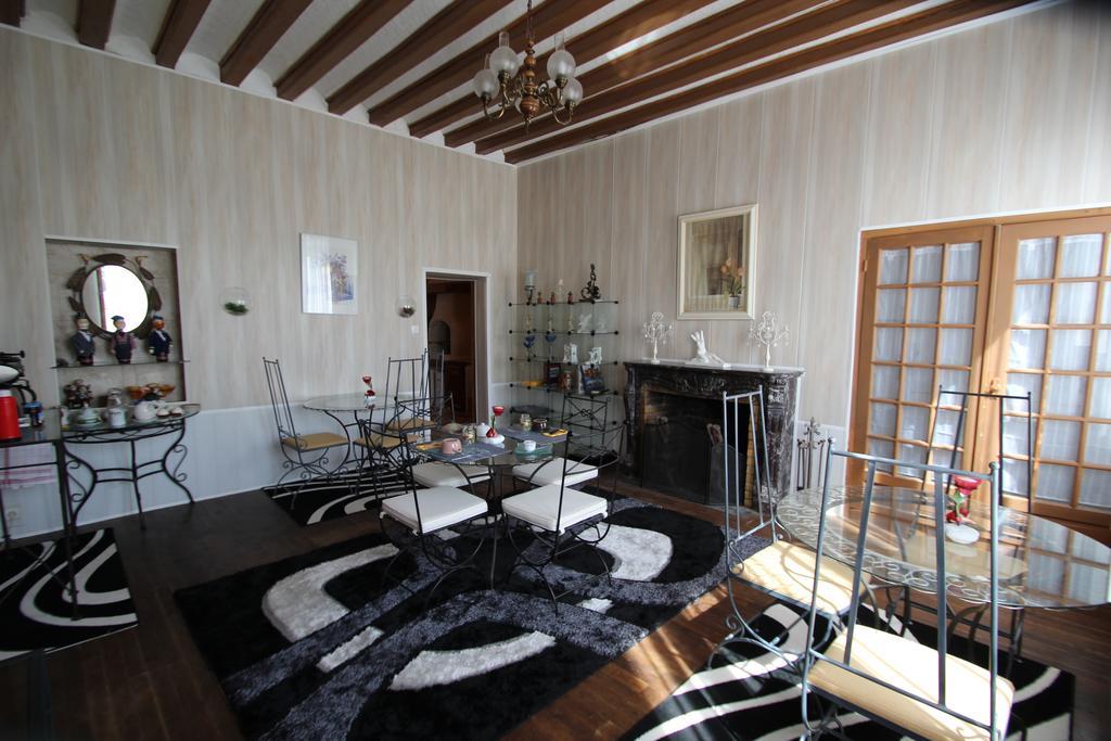 Vaudelnay Domaine Des Roses Bed & Breakfast エクステリア 写真