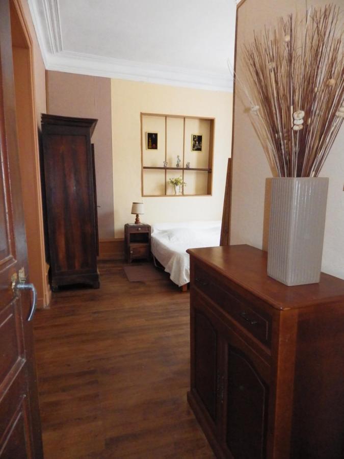 Vaudelnay Domaine Des Roses Bed & Breakfast エクステリア 写真